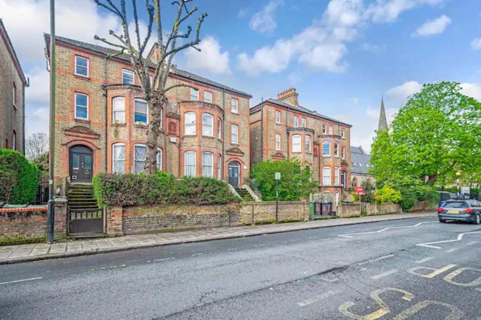 Pass The Keys Exquisite Flat - Minutes To Apartment London