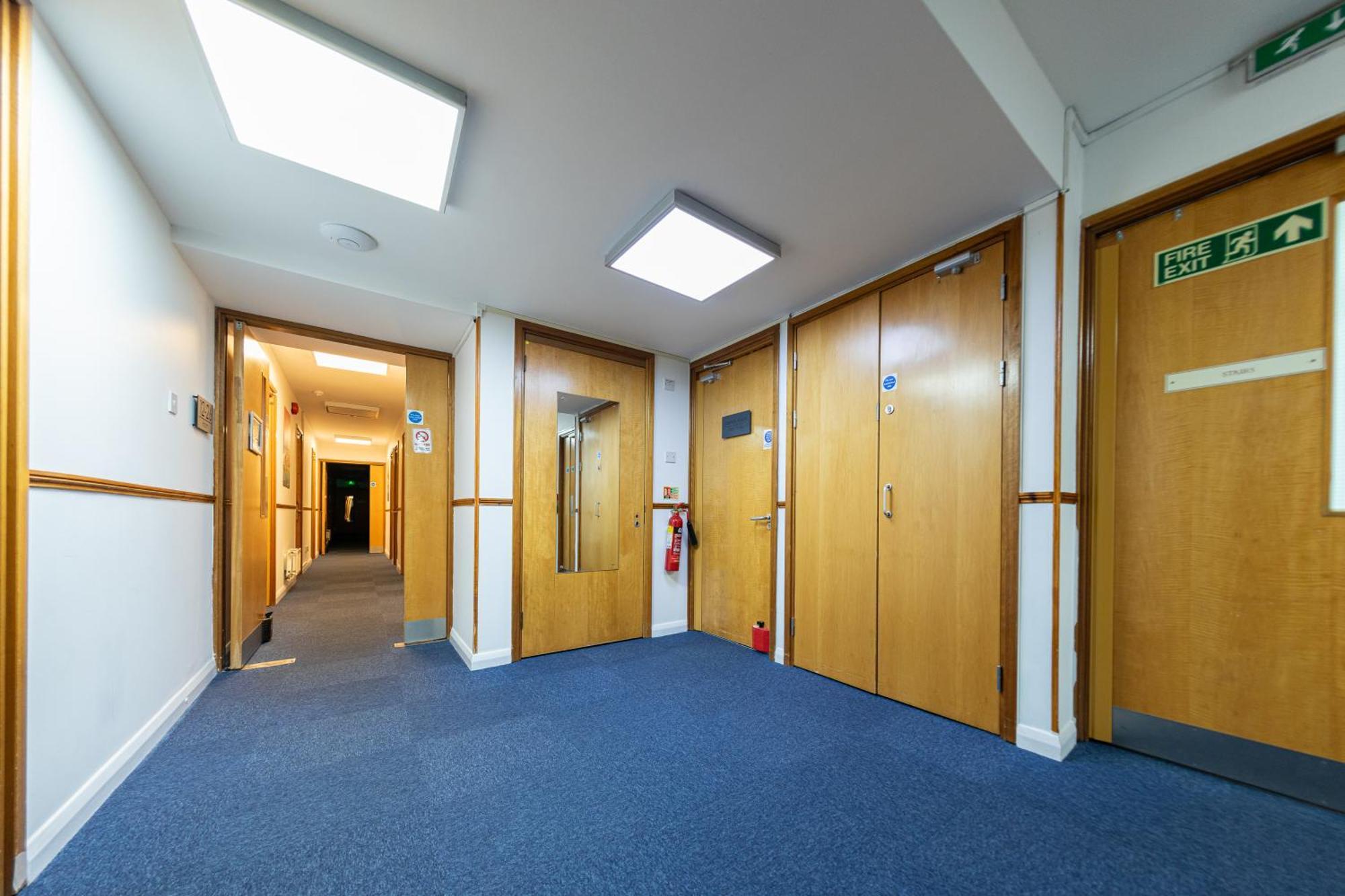 Pax Hostel London