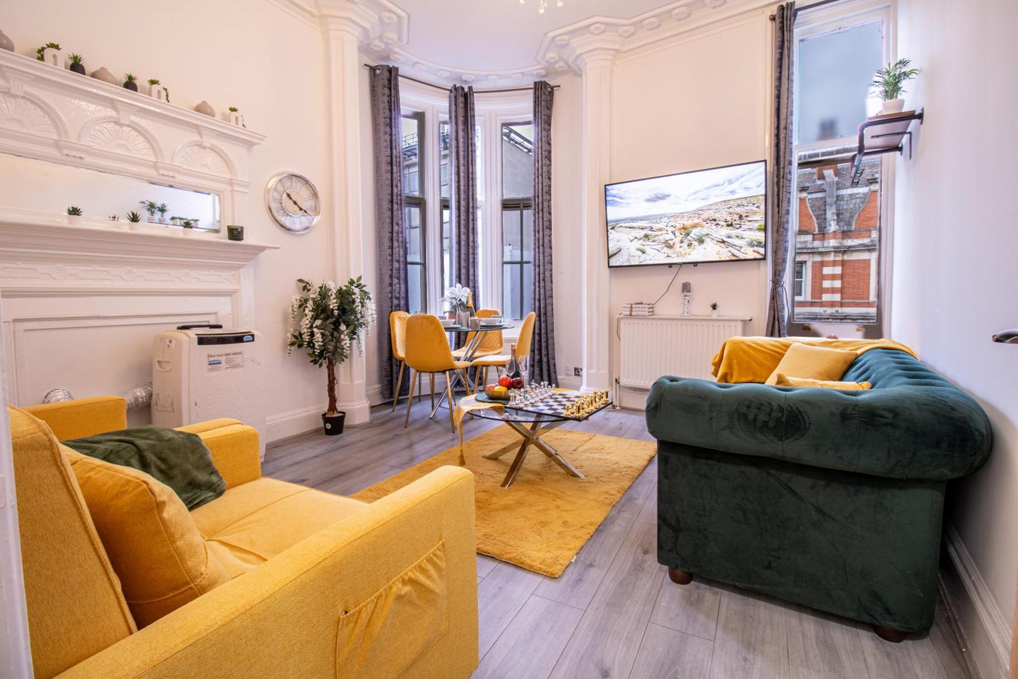Spacious 3-bedroom In Exclusive Mayfair 7gc Leilighet