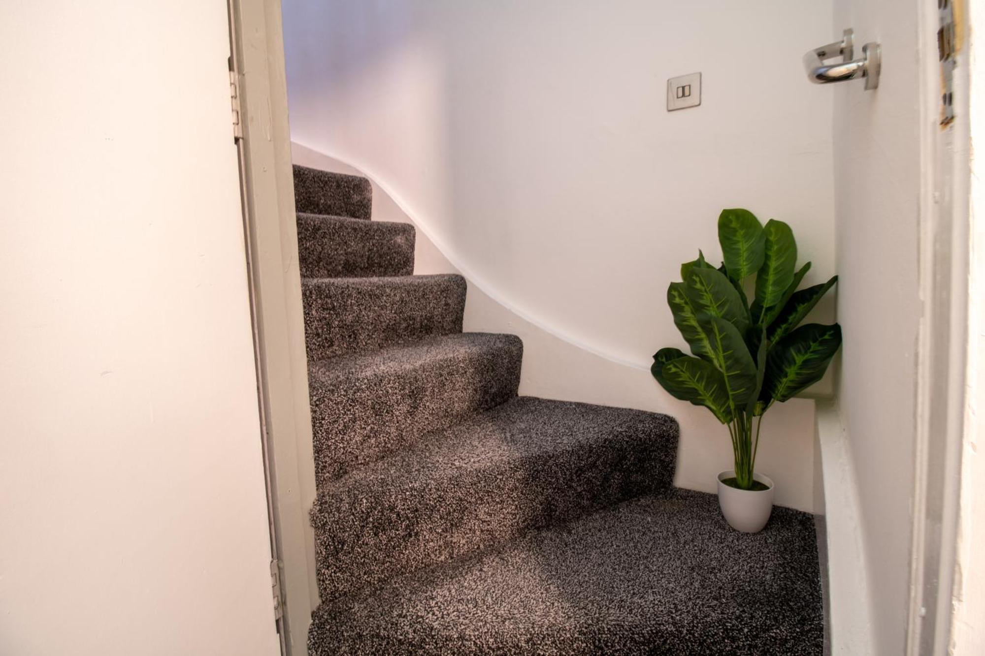Luxurious 1-bedroom Penthouse On Oxford Street 11g Leilighet *