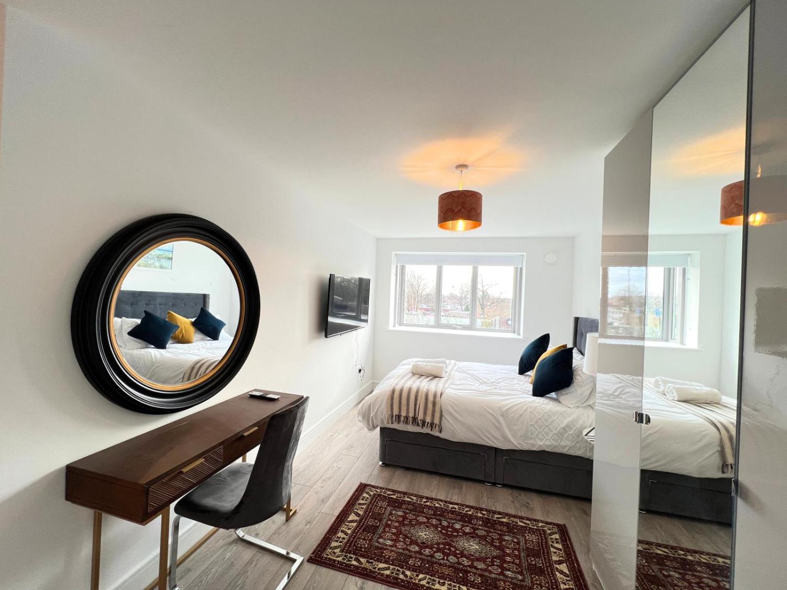 C1, Luxury 2 Bedroom Flat In Wembley * Londres