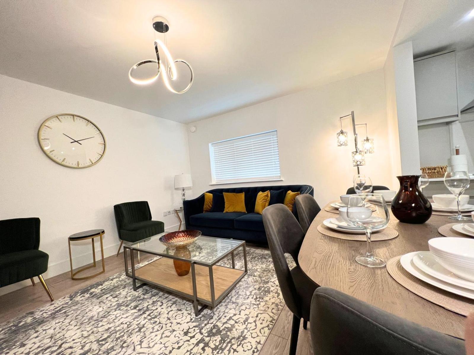 C1, Luxury 2 Bedroom Flat In Wembley Apartamento