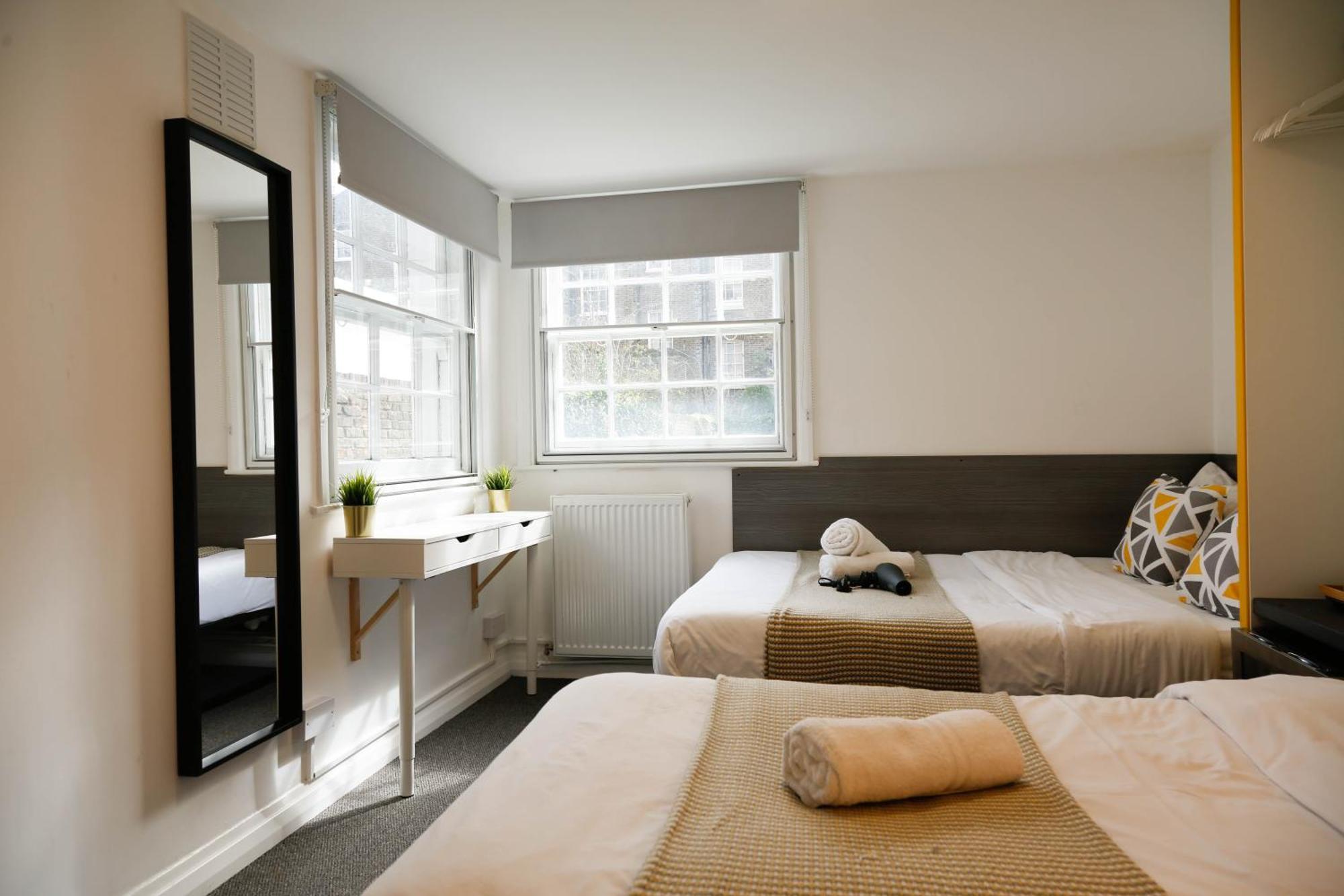 Stylish 1-minute Walk To Camden Town Metro, Shops, Cafes, Bars & Restaurants With Shared Bathrooms Privat overnatting *