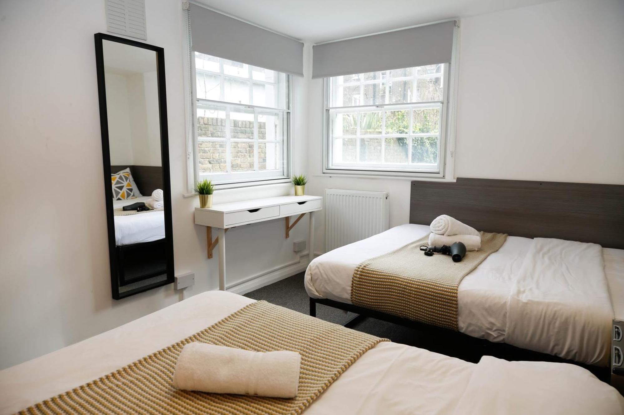 Stylish 1-minute Walk To Camden Town Metro, Shops, Cafes, Bars & Restaurants With Shared Bathrooms * London