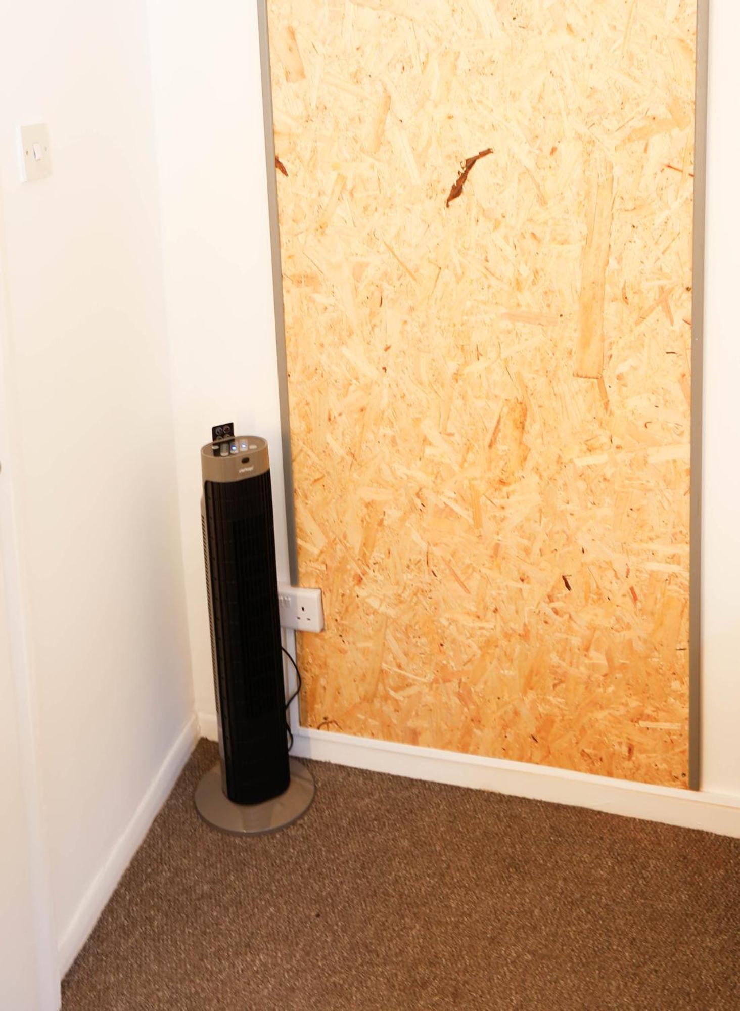 Stylish 1-minute Walk To Camden Town Metro, Shops, Cafes, Bars & Restaurants With Shared Bathrooms Privat overnatting