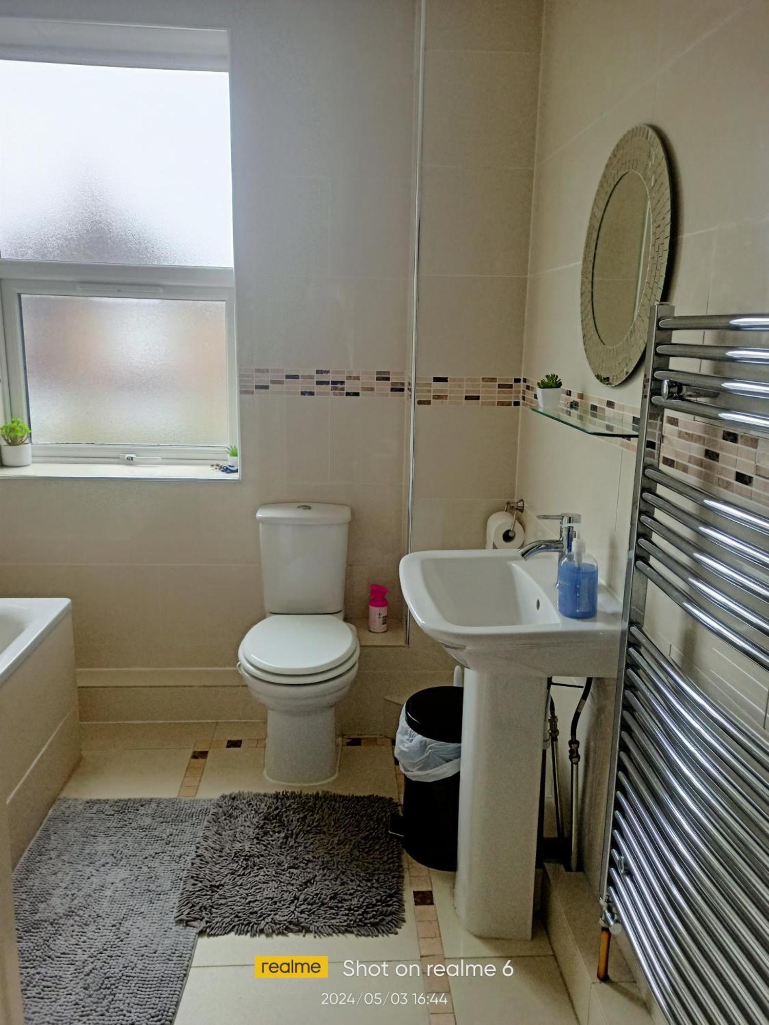 Privatunterkunft Goldy's Place In E17 Room2 London