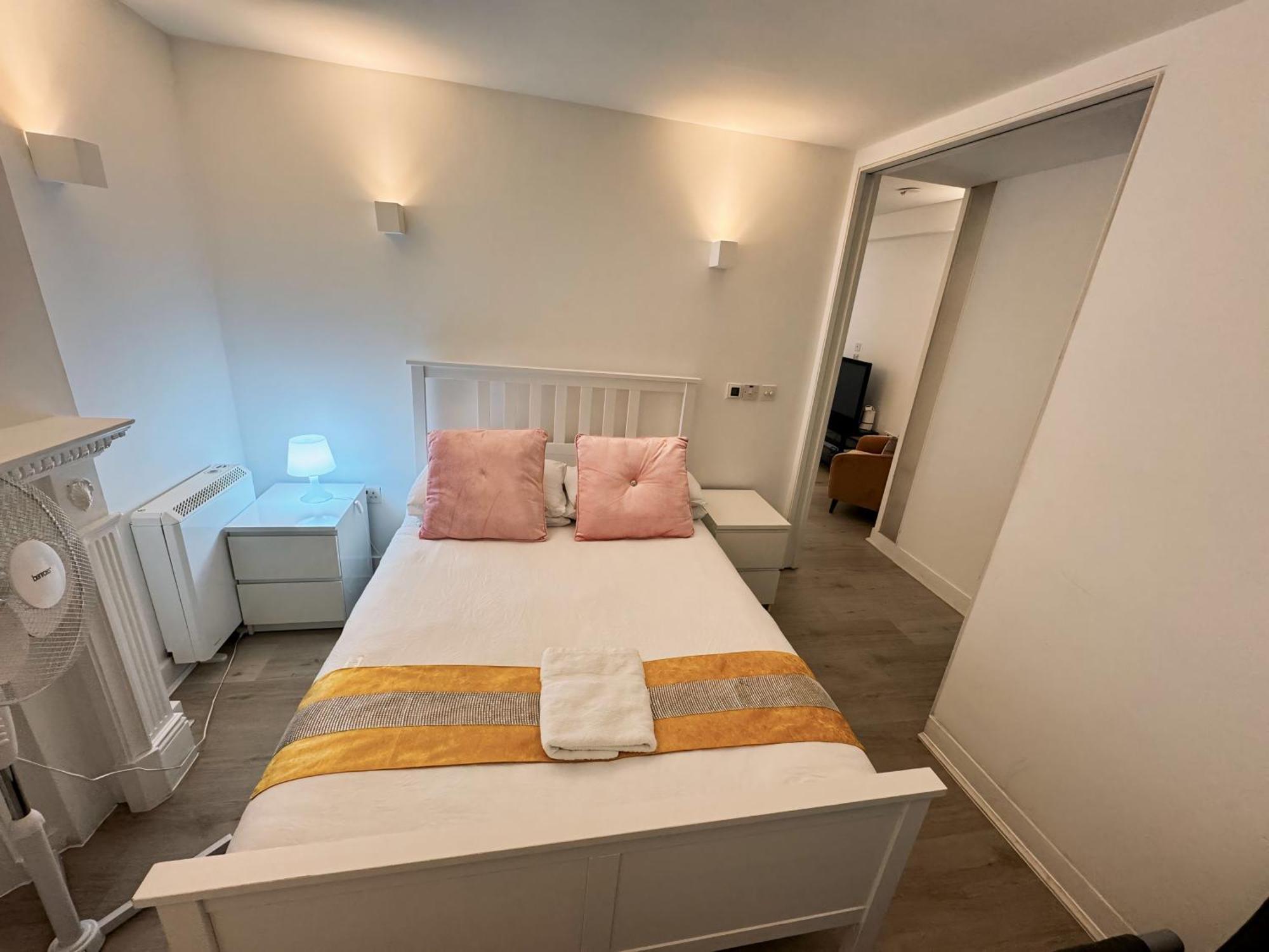 Hyde Park Two Bedroom Leilighet London