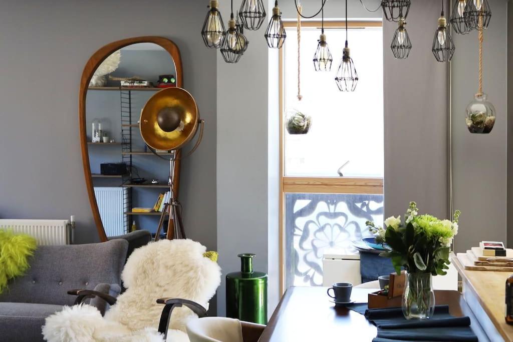 Designer In The Heart Of Shoreditch Apartment *
