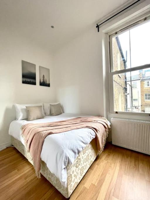 A Charming One Double Bedroom Flat Apartment