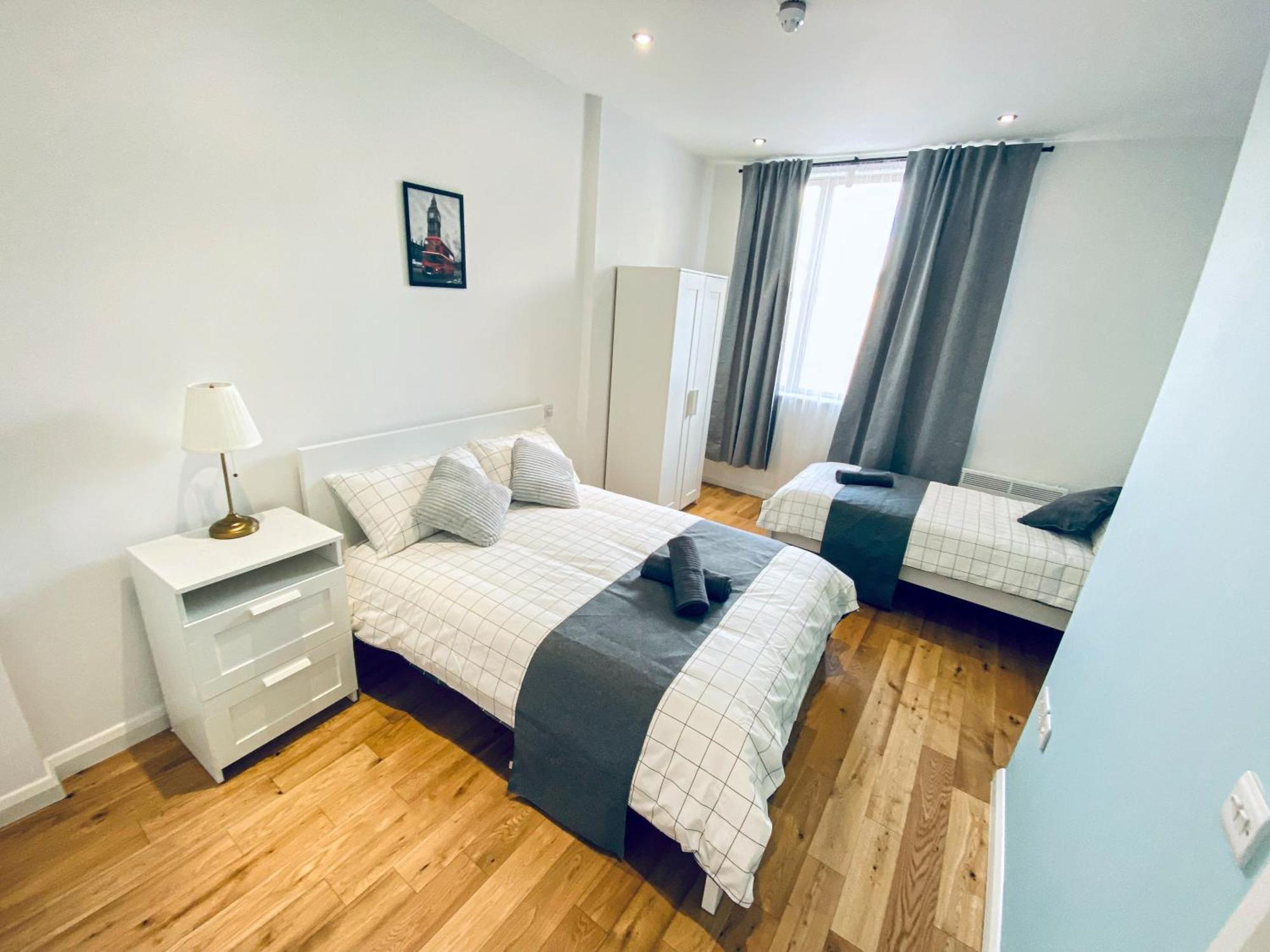 Apartment 2 Bedroom Flat - 2 Bath - 15 Min Camden Town *