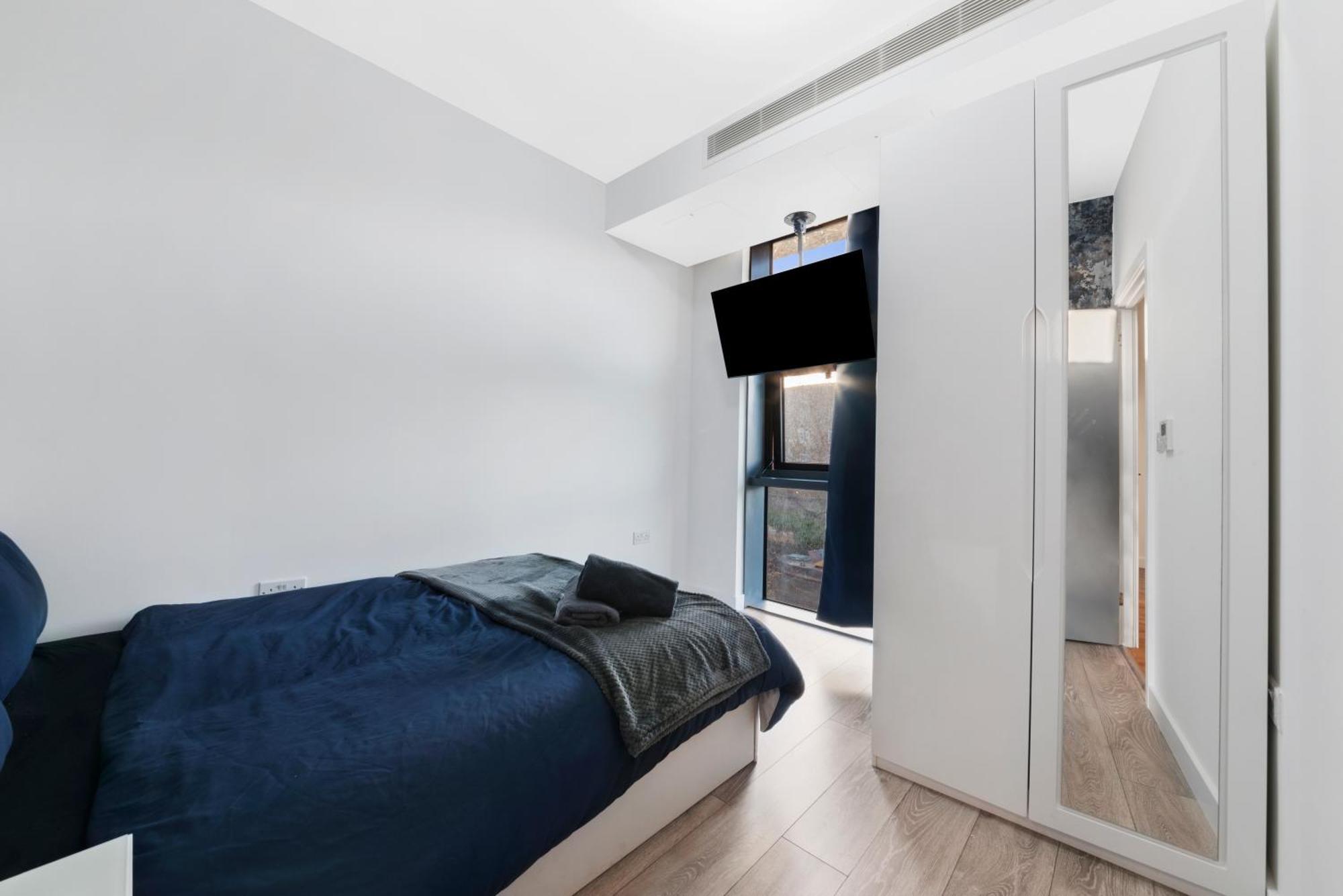 Riverside 2 Bedroom Stratford
