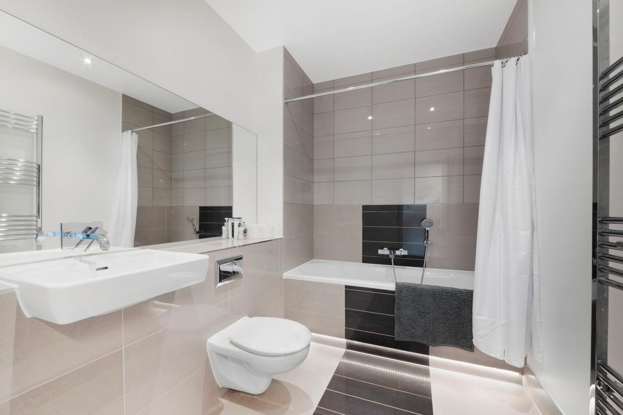 Appartement Riverside 2 Bedroom Stratford Londen