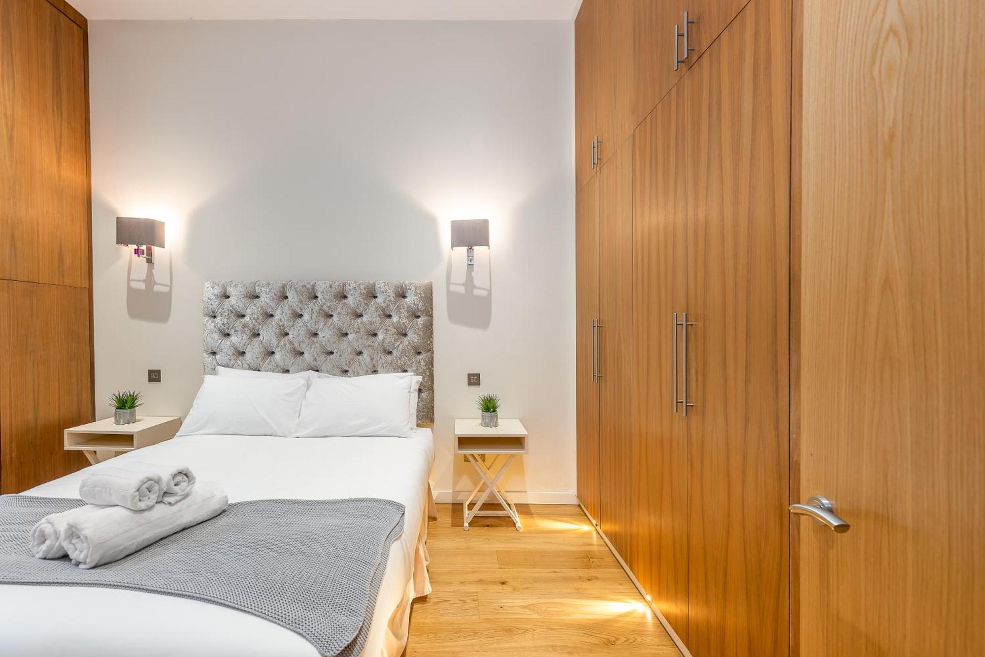 Apartment Moments From Hyde Park And Notting Hill, Free Luggage Storage And Washing Machine Dryer