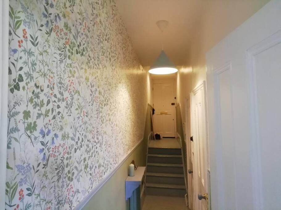 Apartamento Charming With Balcony Londres