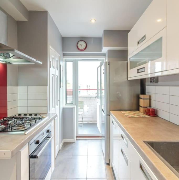 Floor 1 Bedroom With Views Over Leilighet *