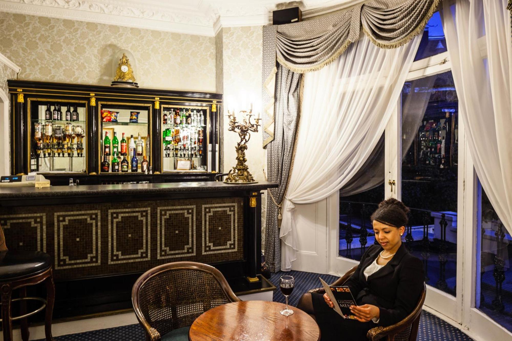 Western Swiss Hotel London