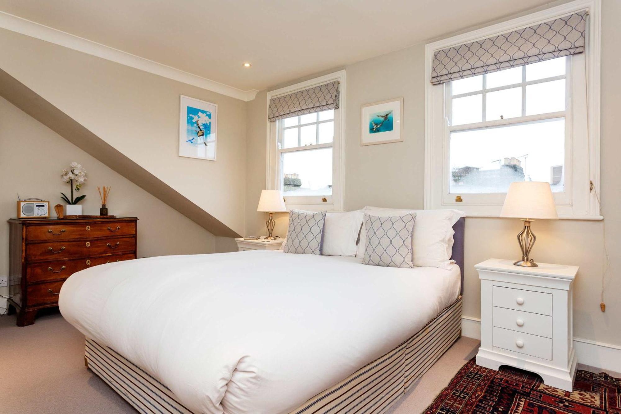 Veeve - Comfort In Kensington Holiday home *