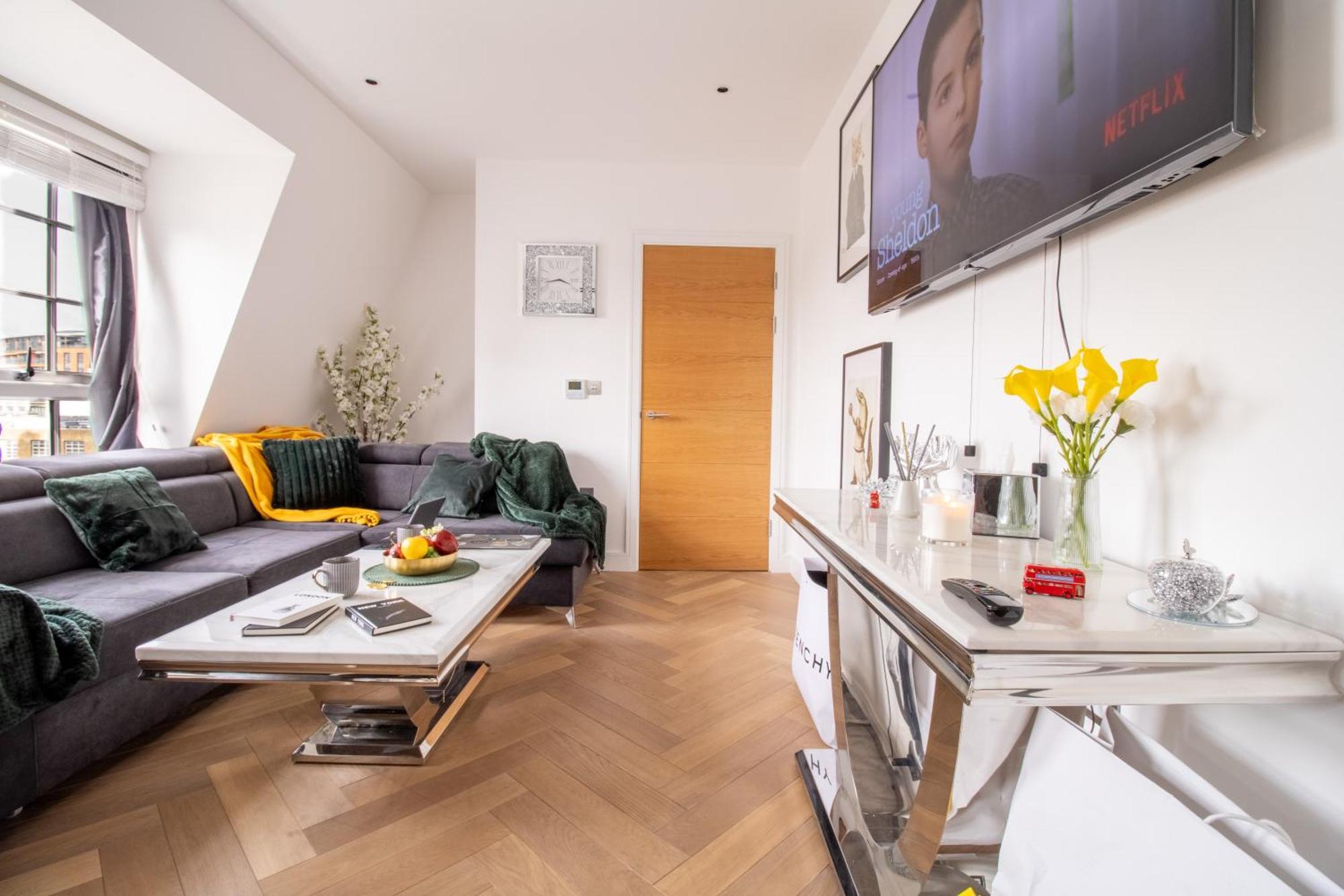 Marble Arch Penthouses With Skyline Views *