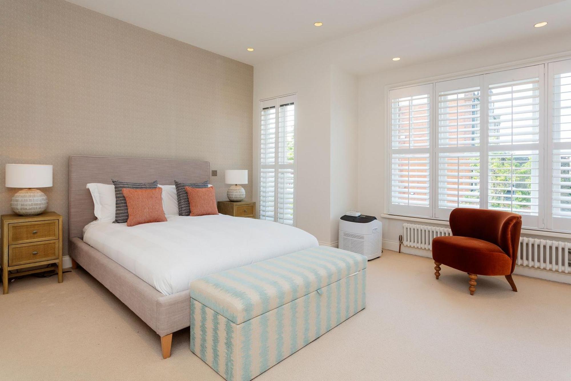 Veeve - Phenomenal In Fulham Londen