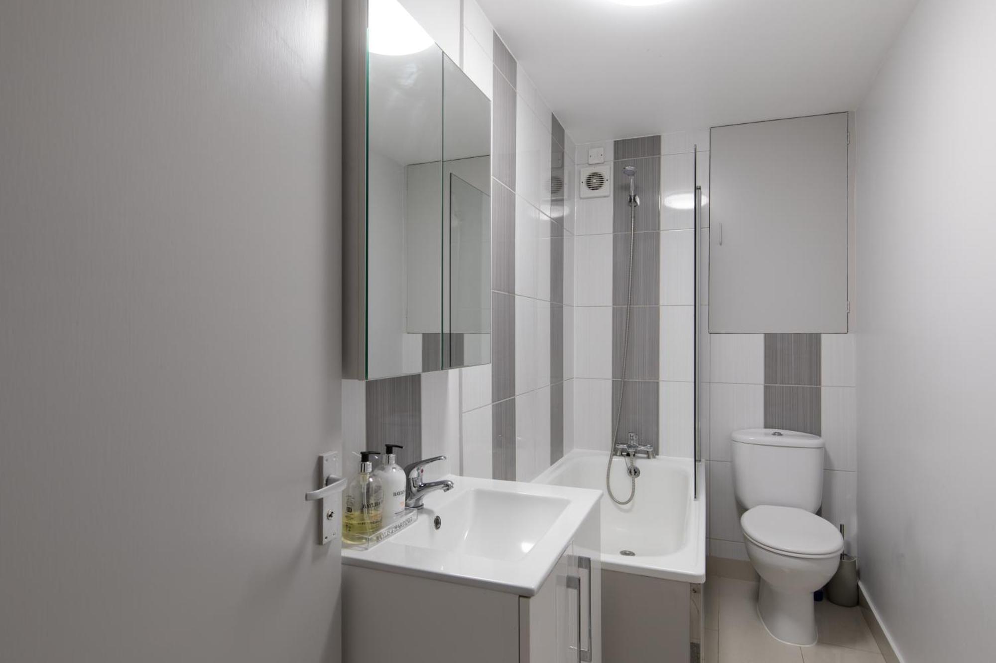 Apartment Stunning Flat 5 Min From Station *
