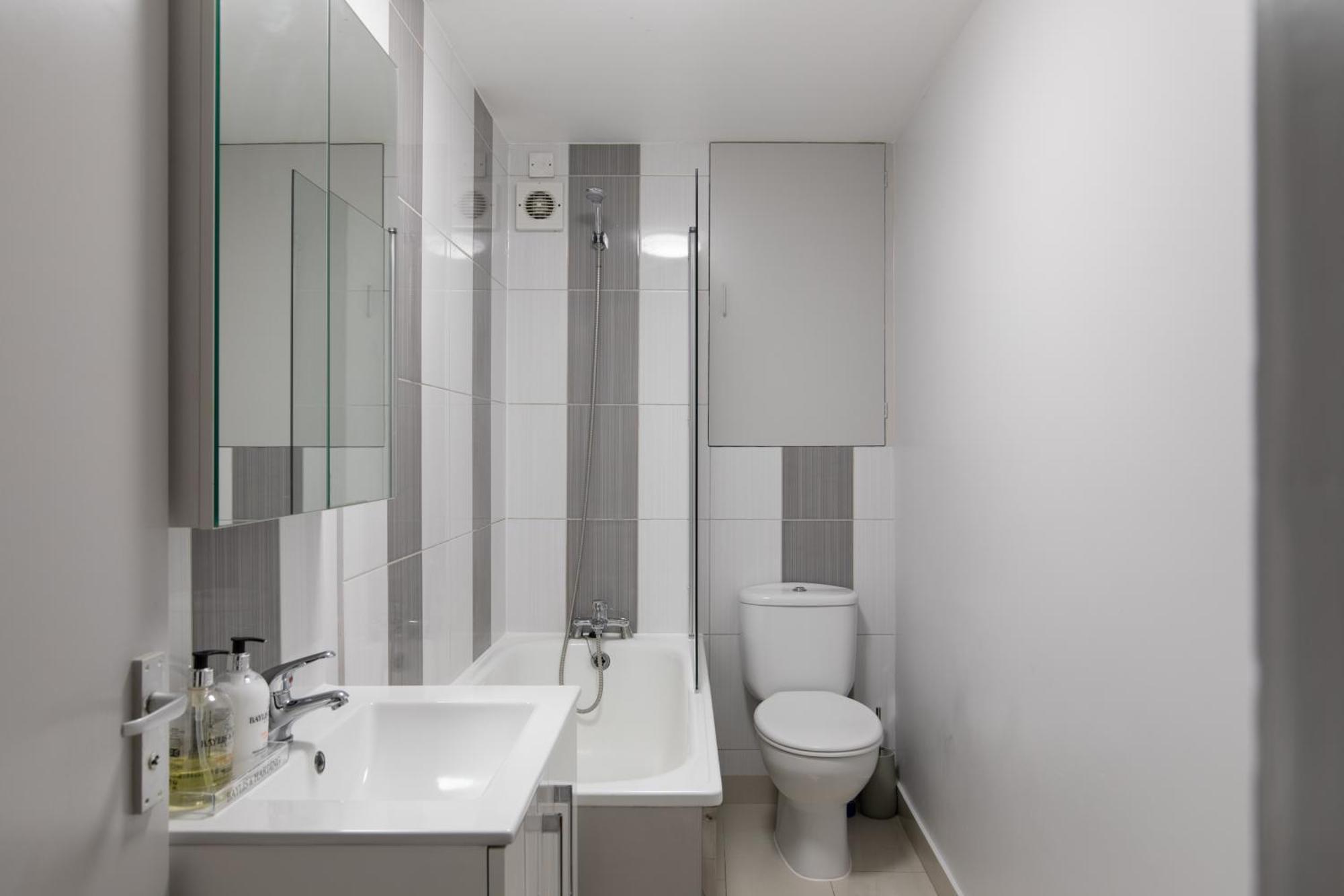 Apartment Stunning Flat 5 Min From Station London