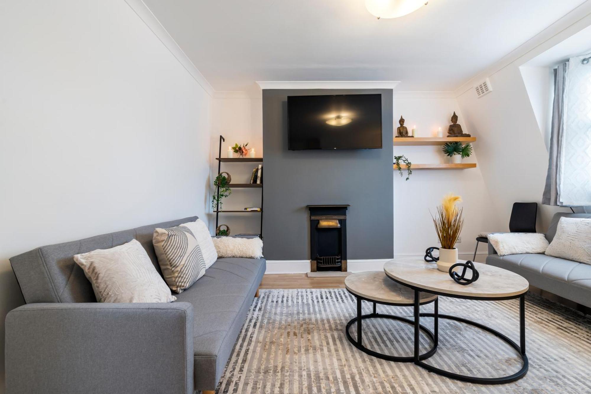 Maida Vale 2 Bedroom Flat *