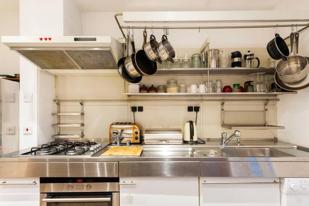 Eclectic Family In The Heart Of Notting Hill
