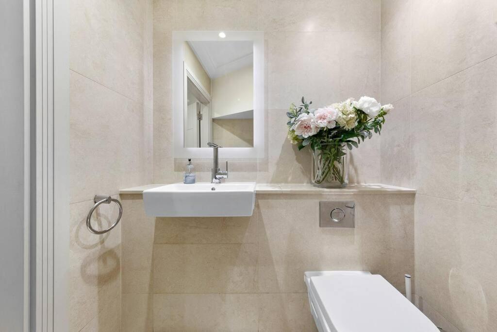 Apartment Park Lane Palace- Luxury Sleeps 10