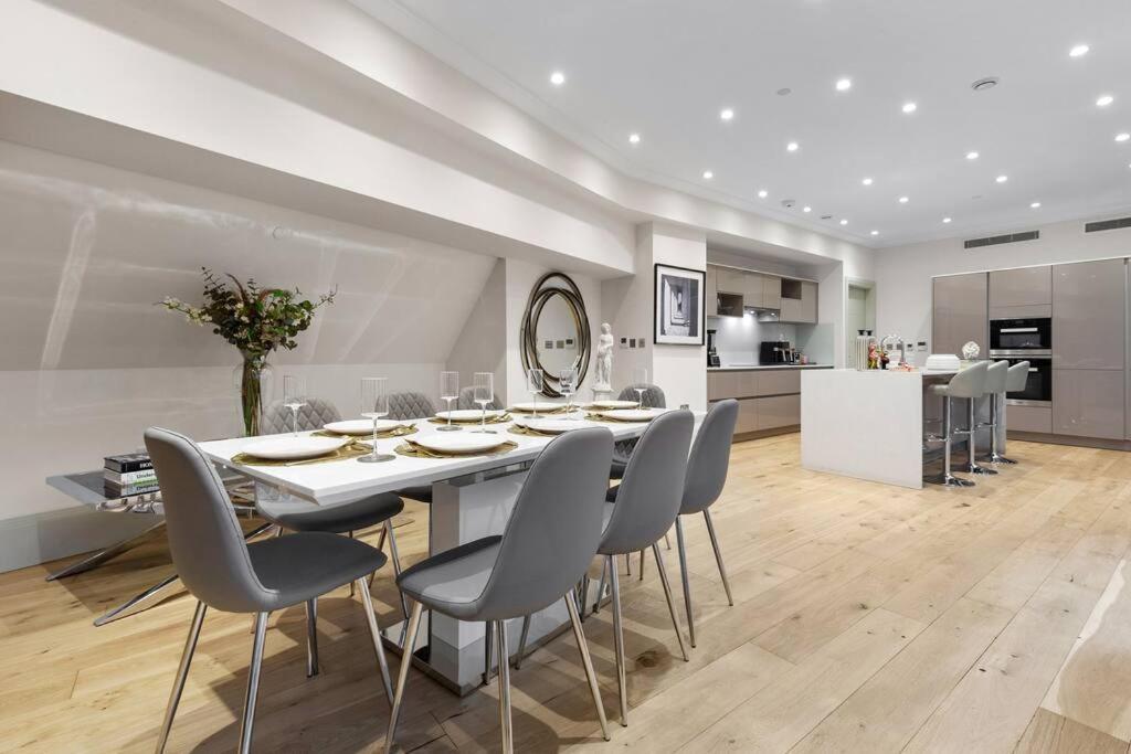 Park Lane Palace- Luxury Sleeps 10 * London