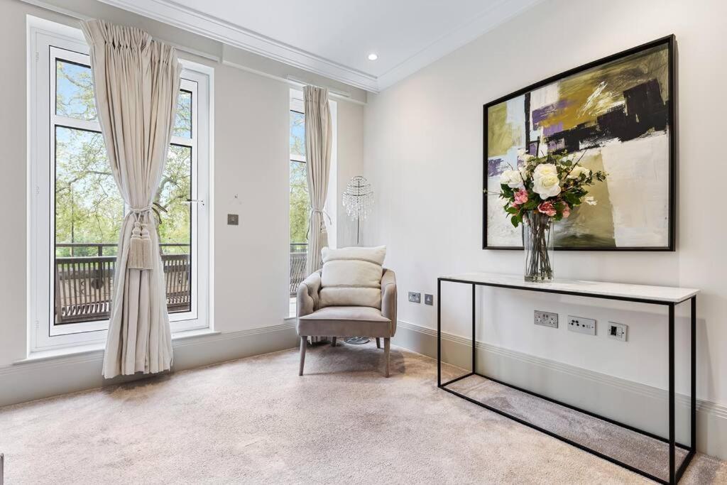Apartment Park Lane Palace- Luxury Sleeps 10