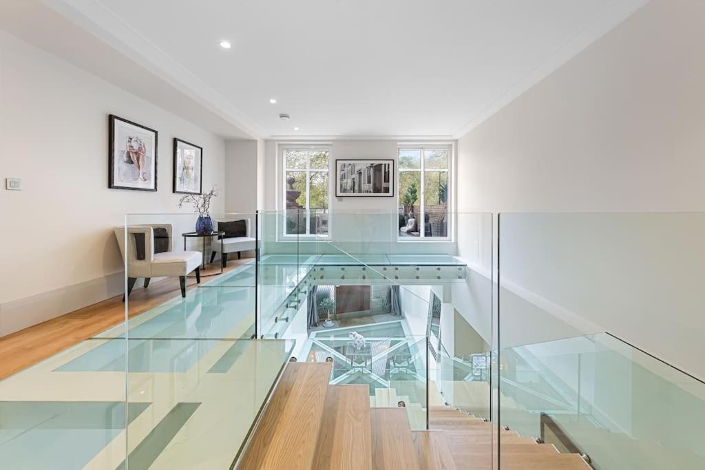 Park Lane Palace- Luxury Sleeps 10