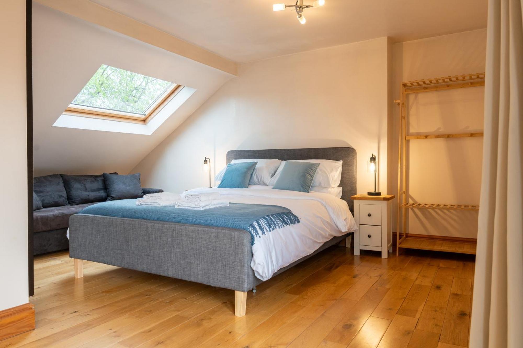 Chiswick 4 Bed Victorian Townhouse Minutes To Tube London