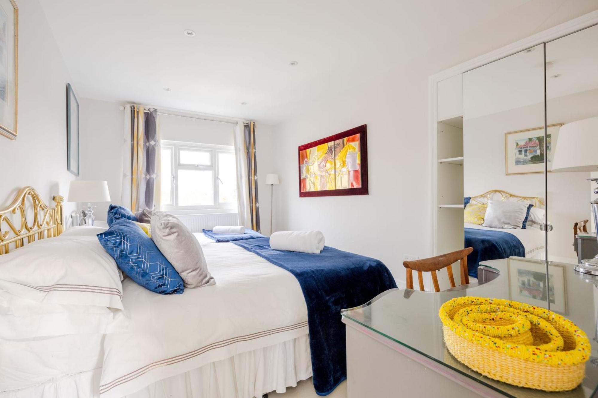 Wavertree House Homestay *