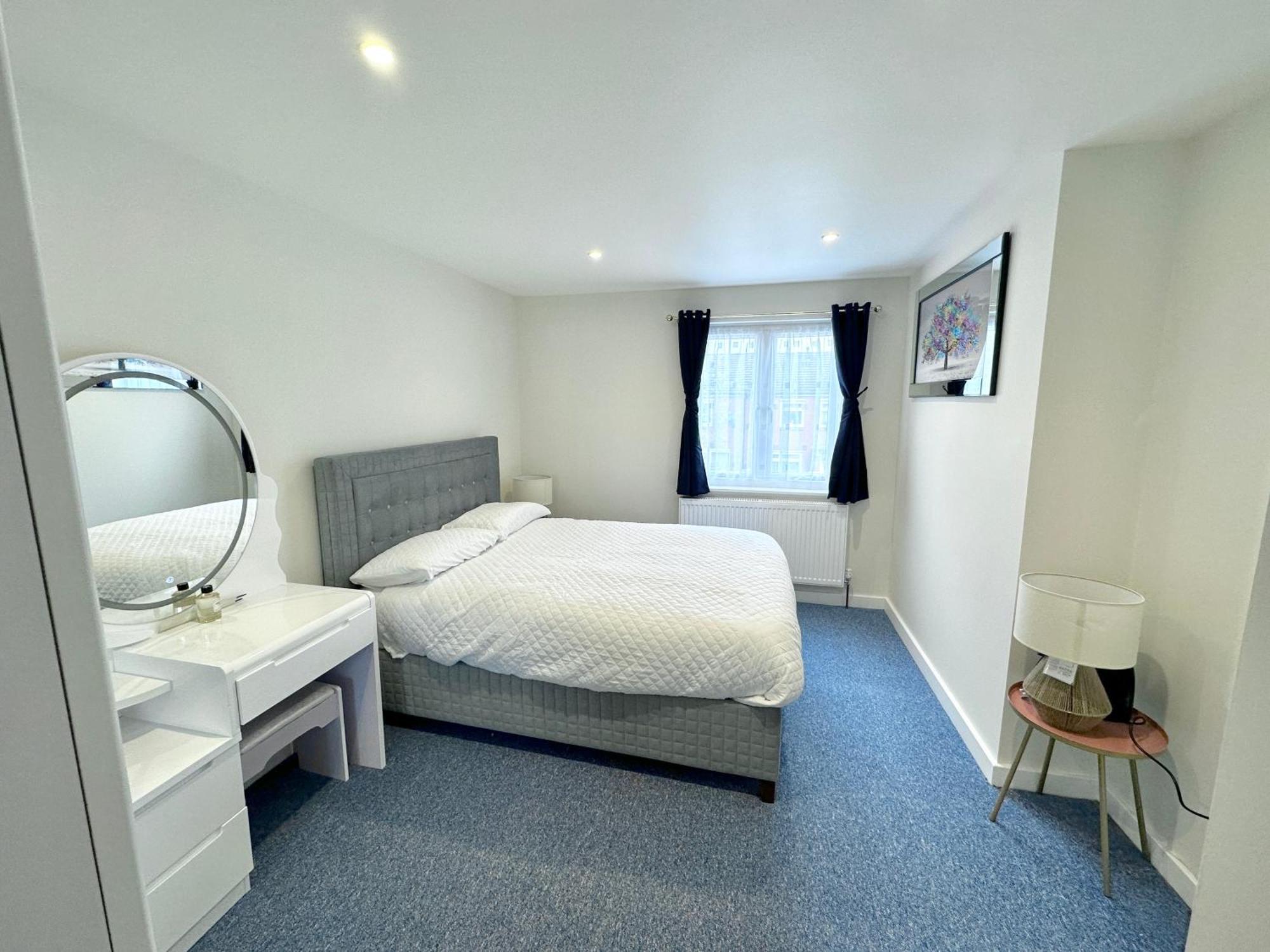 Newly Renovated Bedrooms Near Train And Bus Station Apartamento *