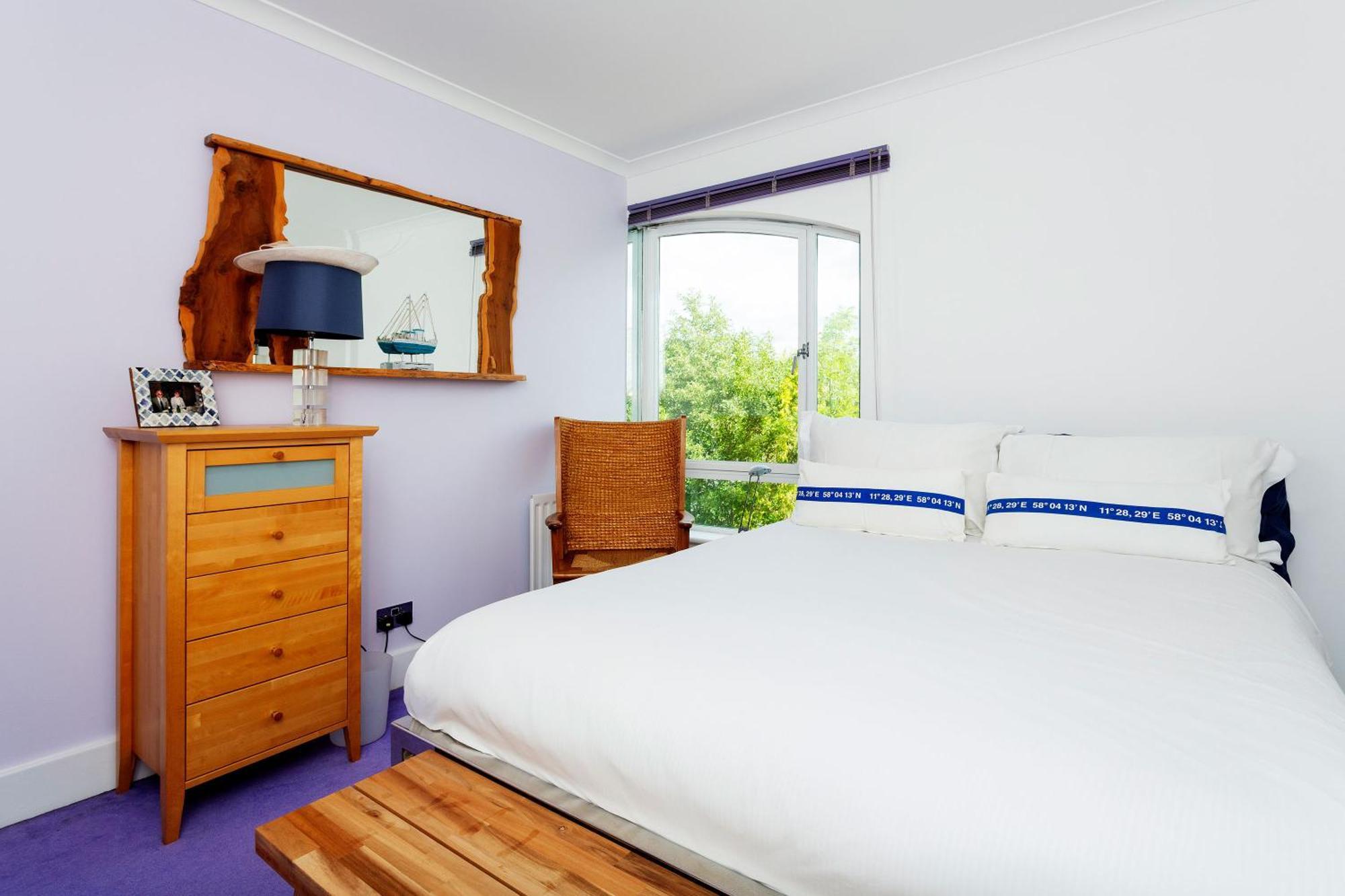 Apartment Veeve - Canalside Comfort *