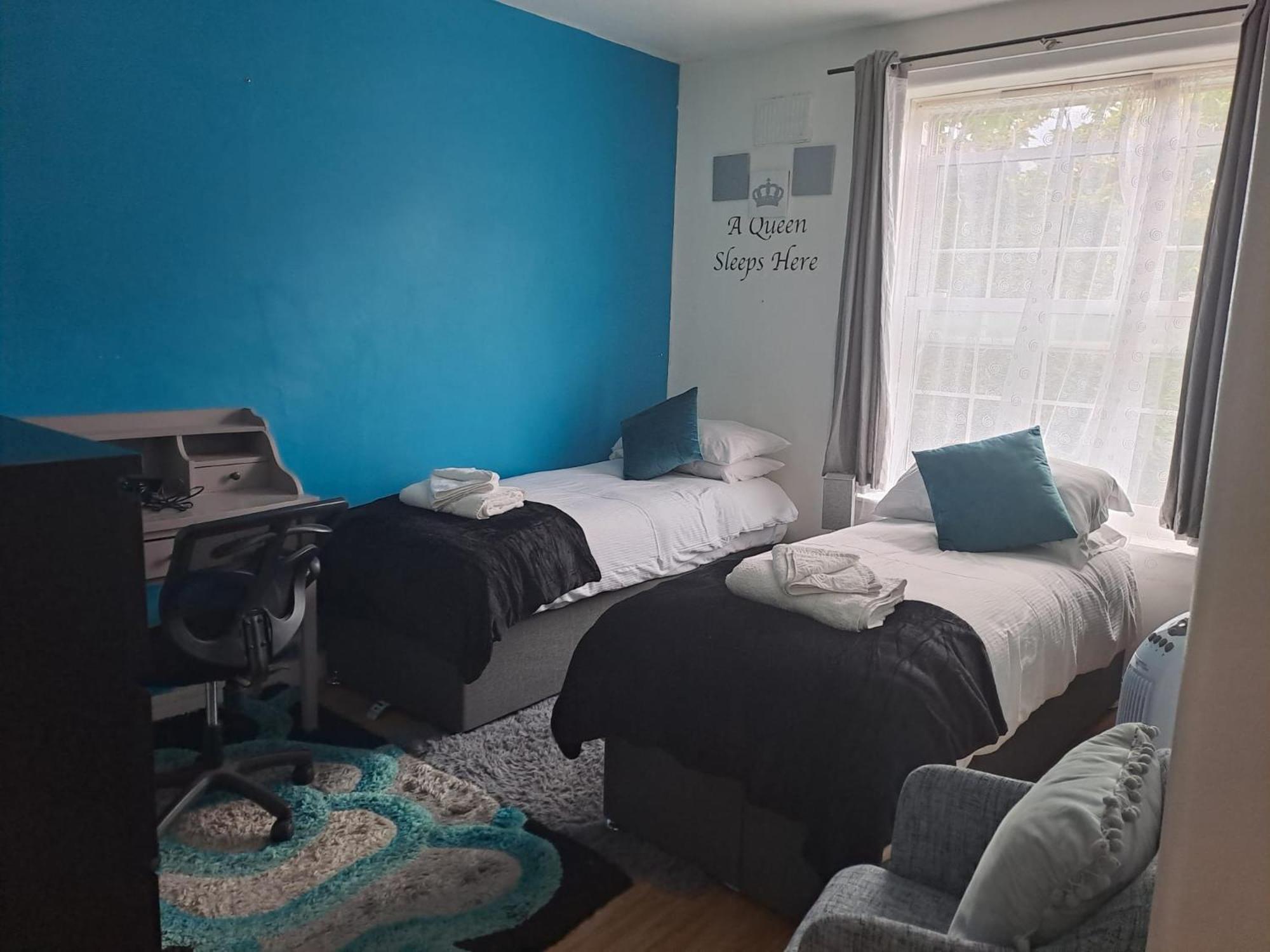 3 Bedroom Brixton Apartment
