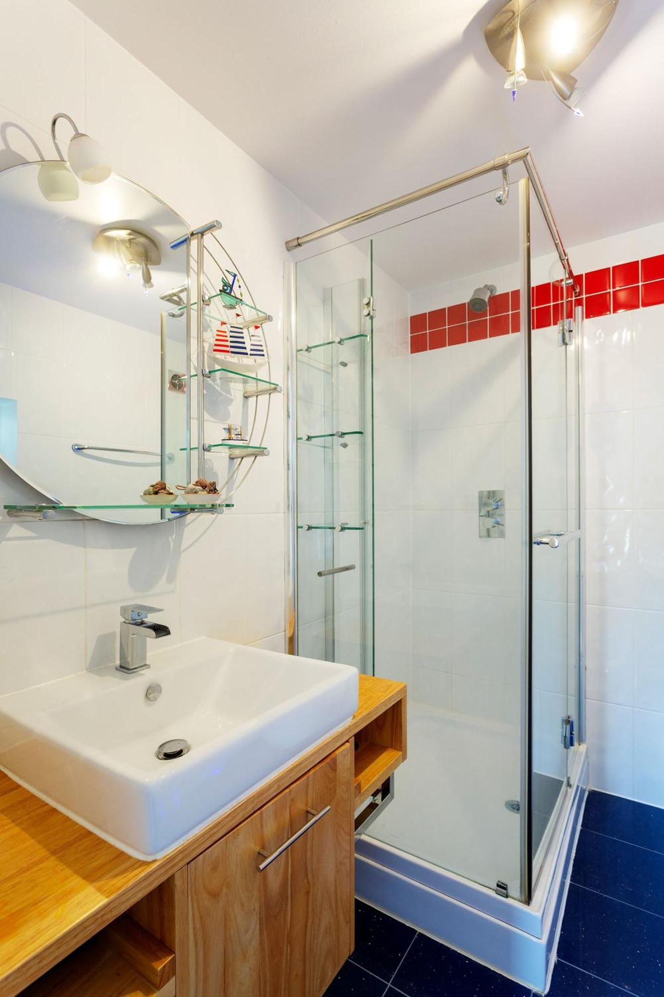 Veeve - Canalside Comfort Apartment London