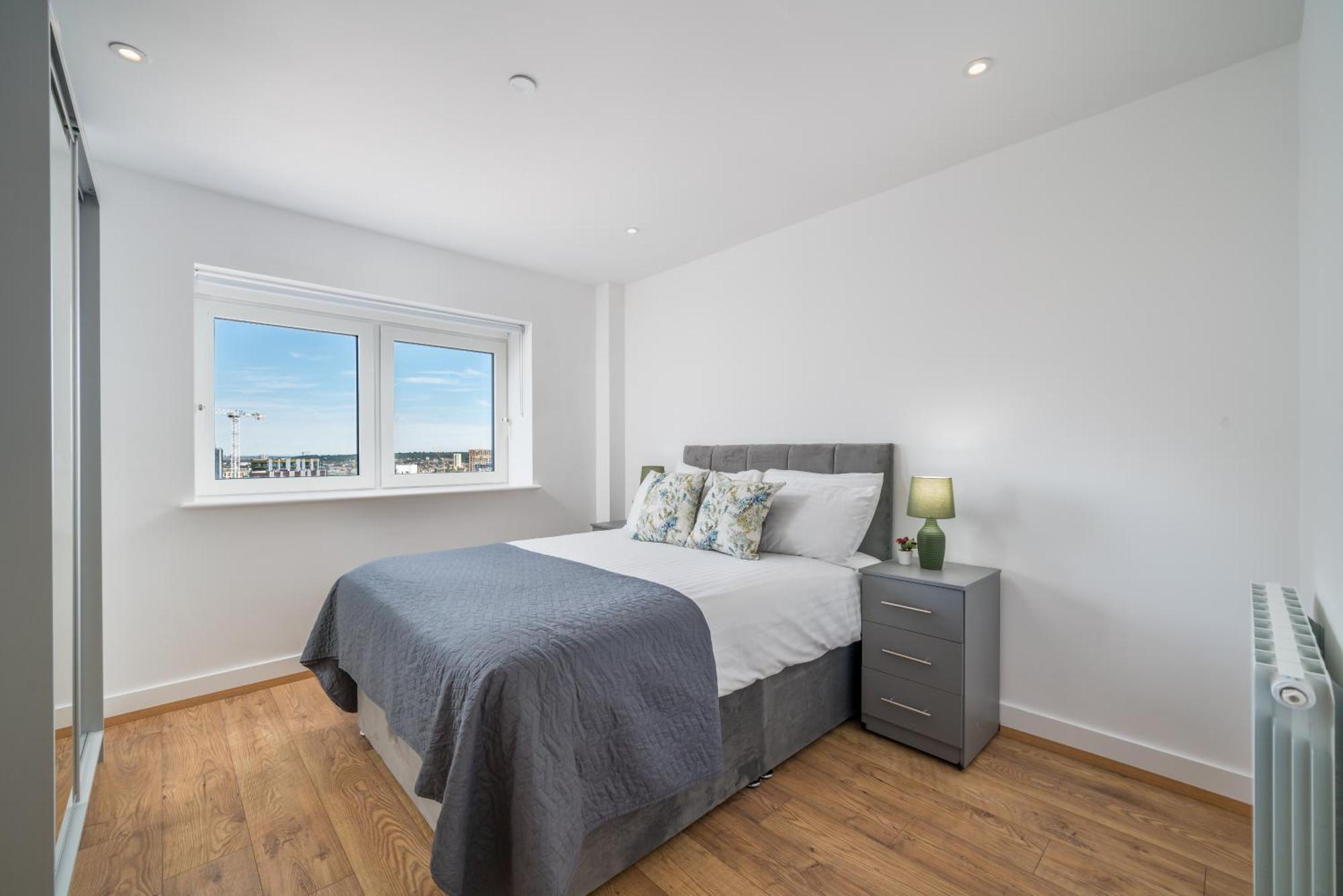 Apartment Skyvillion - River Thames Floor By Woolwich Ferry, Mins To Excel, O2 Arena , Airport With Parking