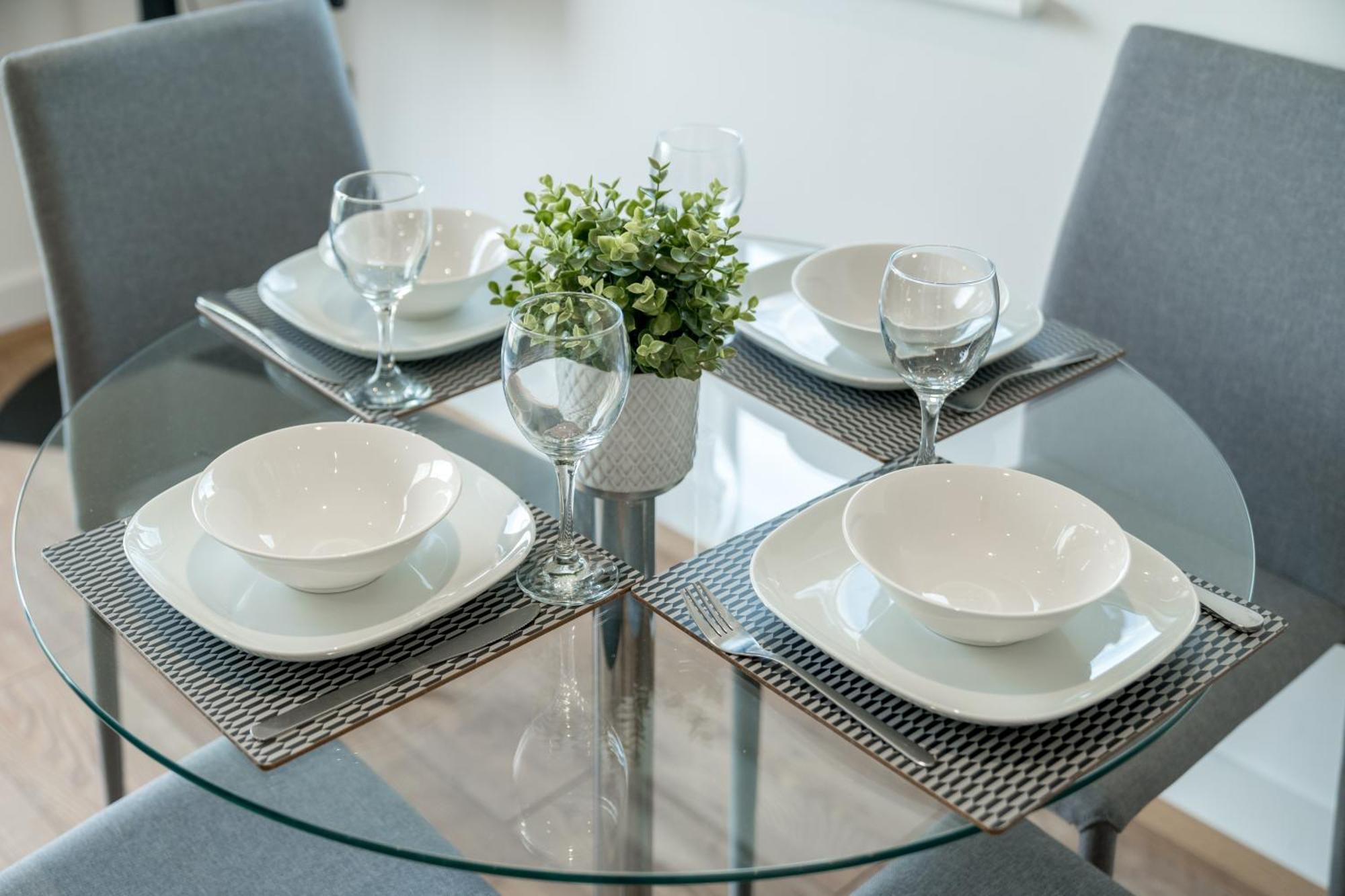 Skyvillion - River Thames Floor By Woolwich Ferry, Mins To Excel, O2 Arena , Airport With Parking Apartment London