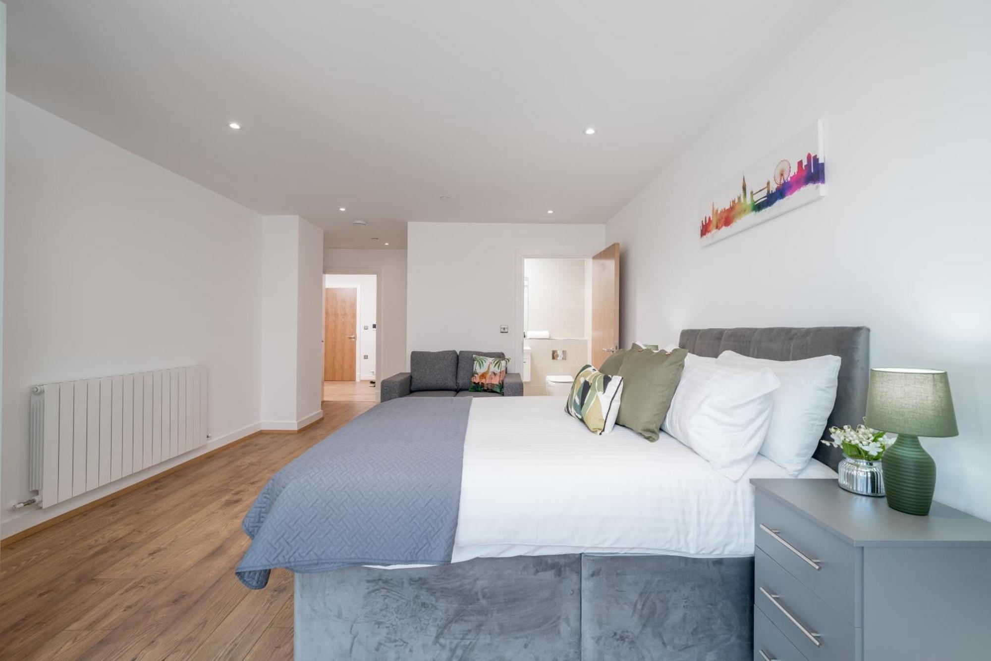 Skyvillion - River Thames Floor By Woolwich Ferry, Mins To Excel, O2 Arena , Airport With Parking London