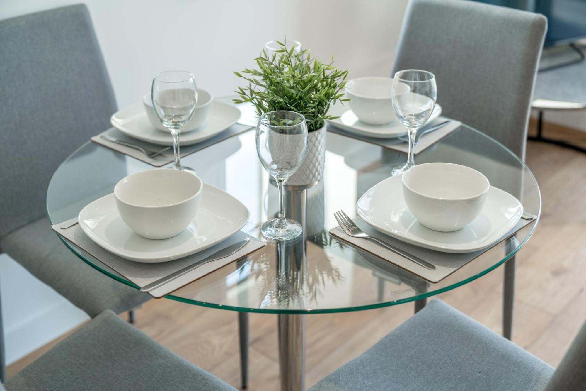 Skyvillion - River Thames Floor By Woolwich Ferry, Mins To Excel, O2 Arena , Airport With Parking London