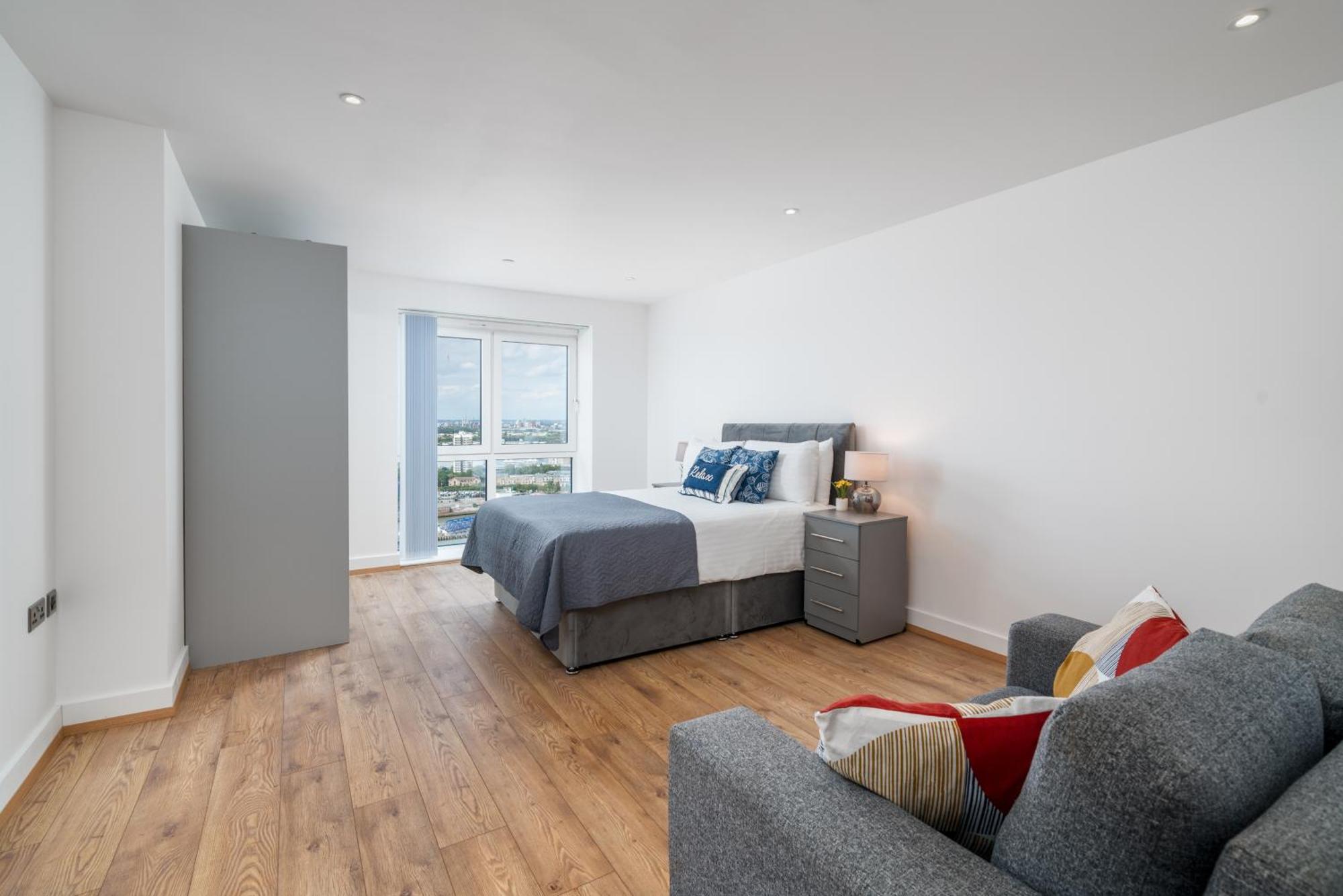 Apartment Skyvillion - River Thames Floor By Woolwich Ferry, Mins To Excel, O2 Arena , Airport With Parking