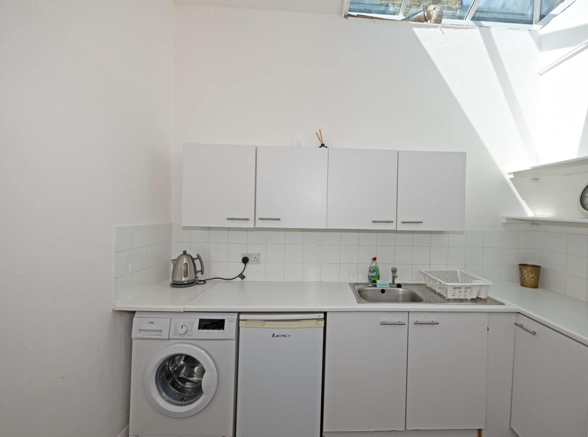 Flat In Clapham Budget Friendly