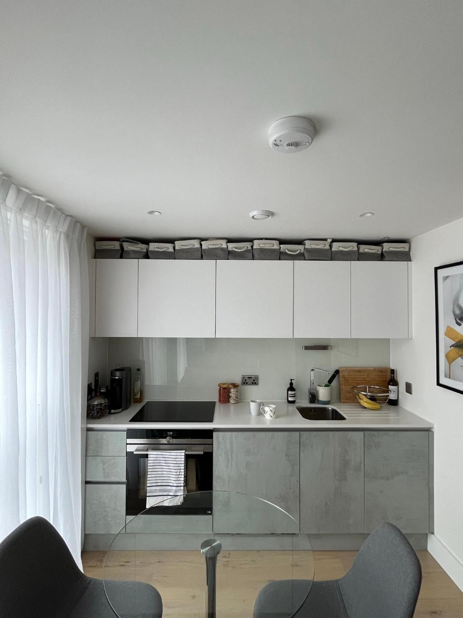 Modern Flat In Battersea
