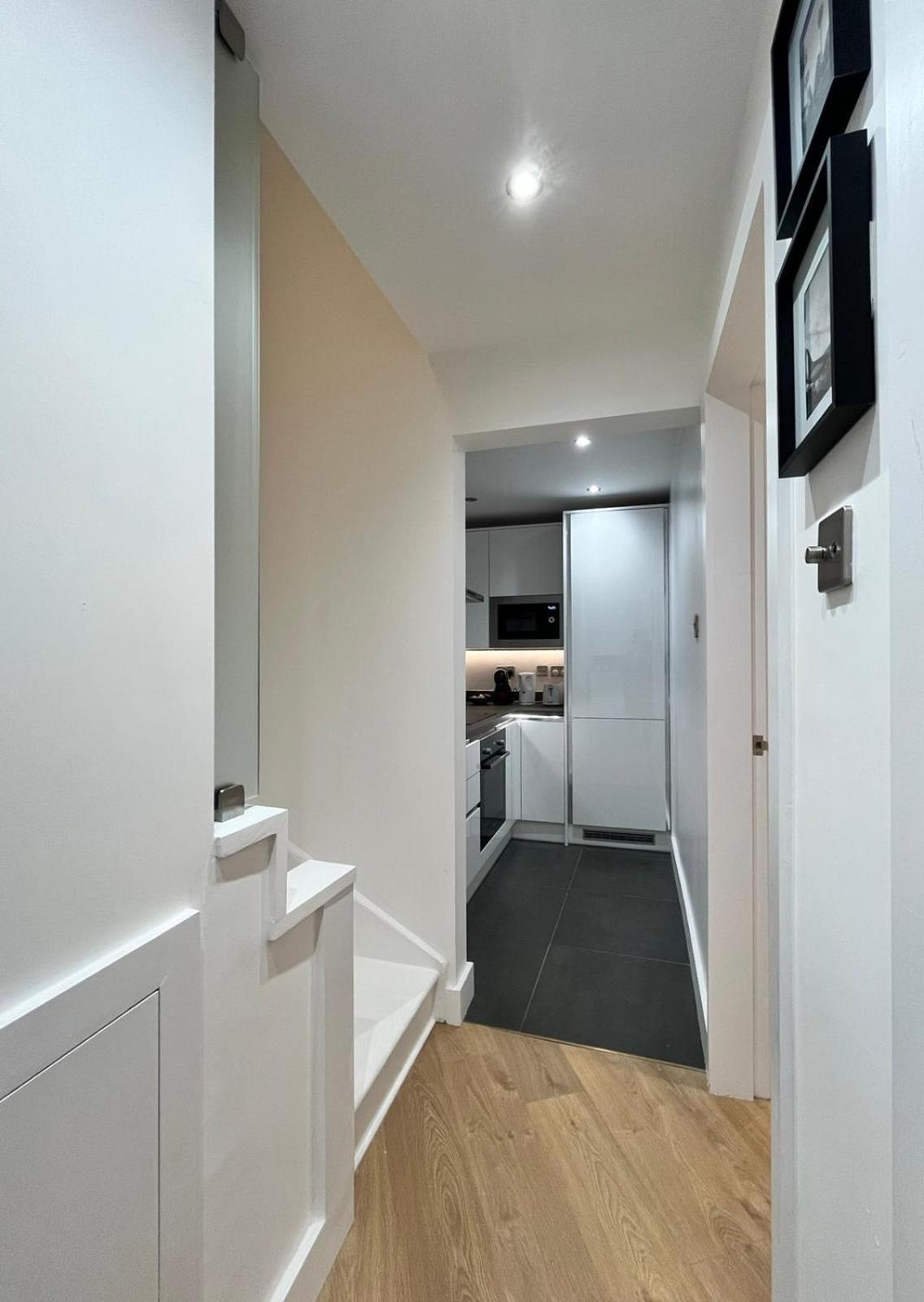 Cozy And Peaceful With Terrace In Hackney *