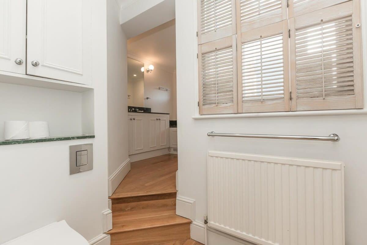 Stunning 3br With Terrace In Knightsbridge Holiday home *