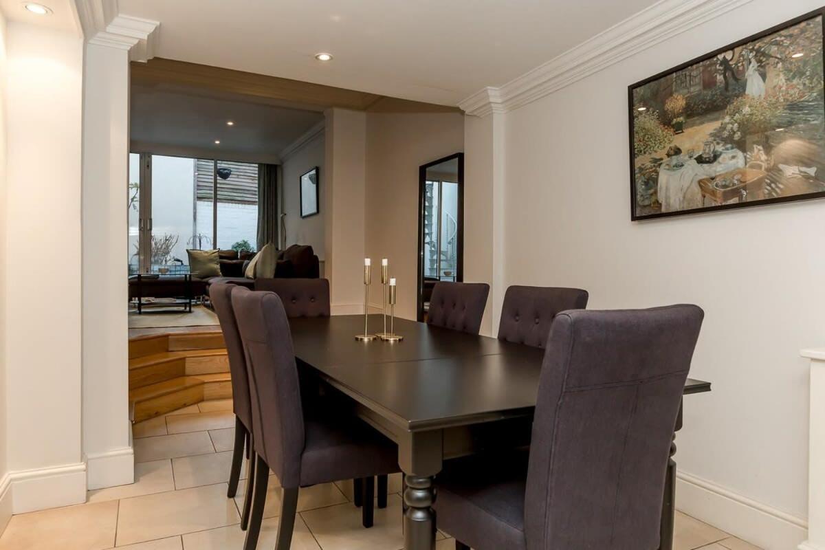 Stunning 3br With Terrace In Knightsbridge Holiday home