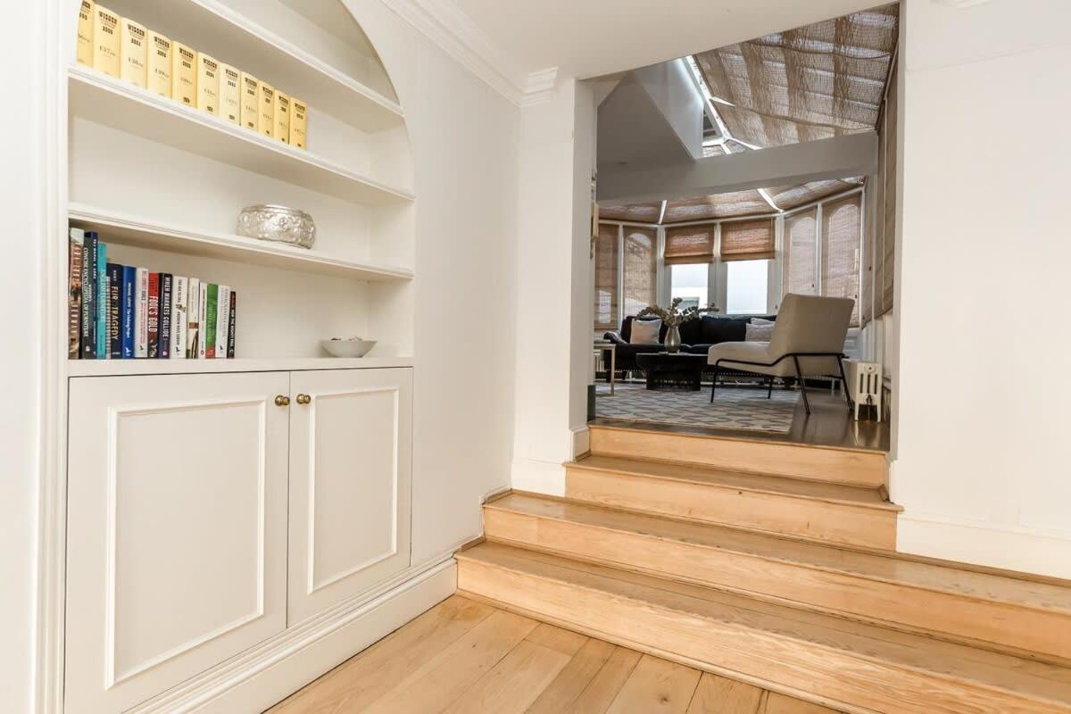 Stunning 3br With Terrace In Knightsbridge Holiday home