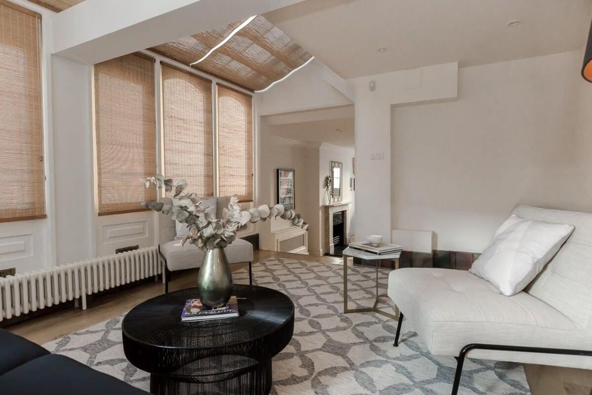 Stunning 3br With Terrace In Knightsbridge Holiday home