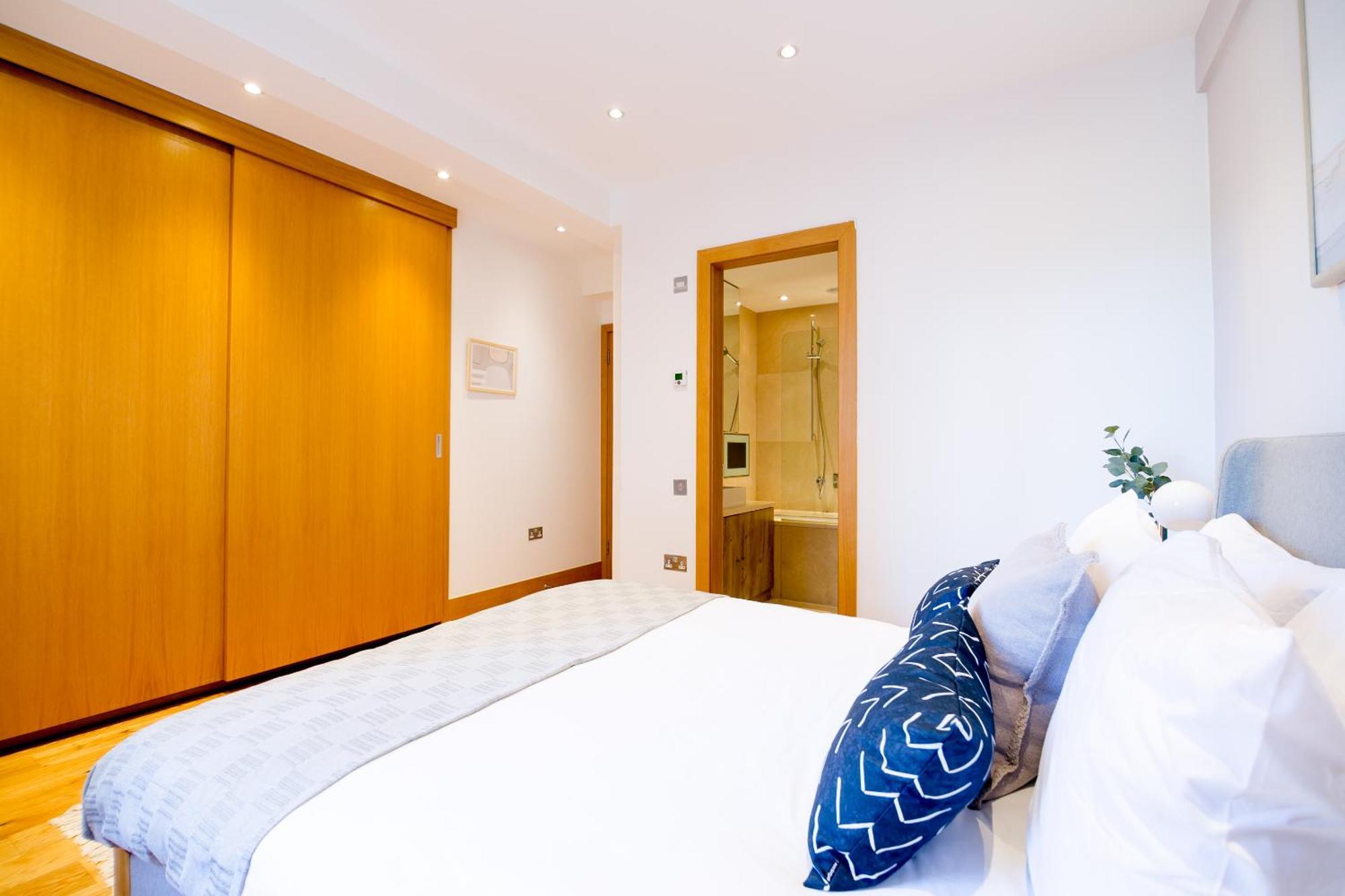 Knightsbridge Residences Apartment London